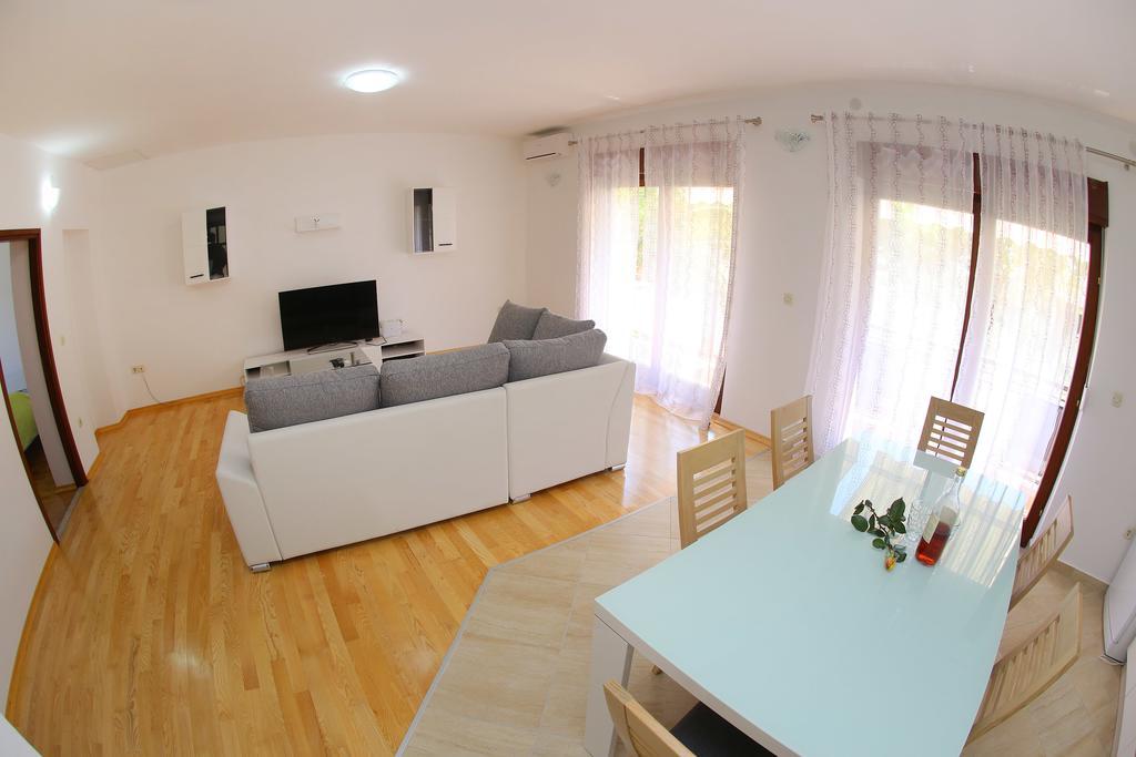 Apartment Borik Beach 86 Zadar Exterior photo